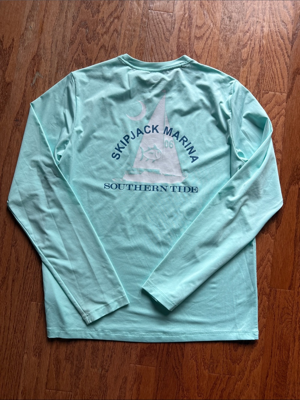 Southern Tide Long-Sleeve performance Skipjack Marina Tee - Mint Green
